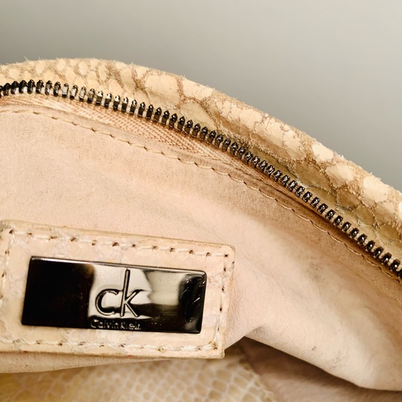 CK leather clutch with dust bag - Picture 2 of 5